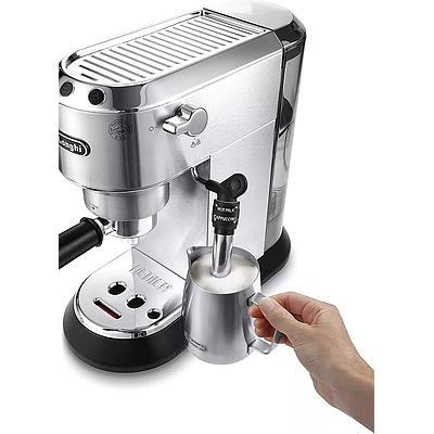 ესპრესოს აპარატი Delonghi EC685.M ვერცხლისფერი