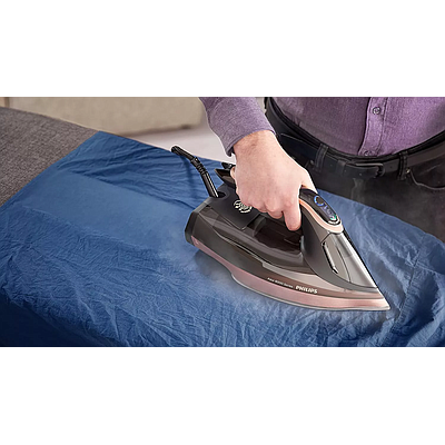 Philips Azur 8000 Series Steam Iron DST8041/86
